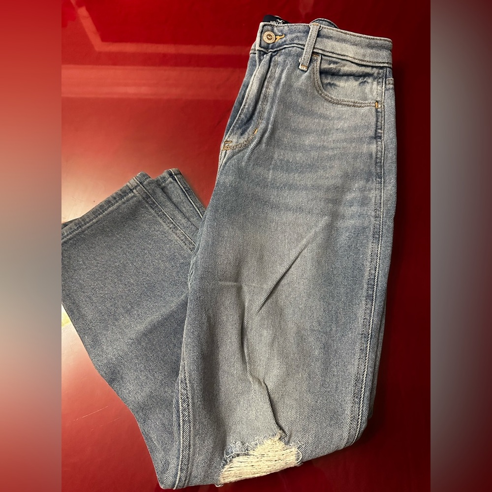Hollister mom Jean